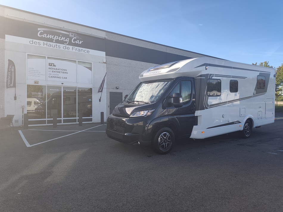 camping car ETRUSCO . T 7400 QBC mod&egrave;le 2027